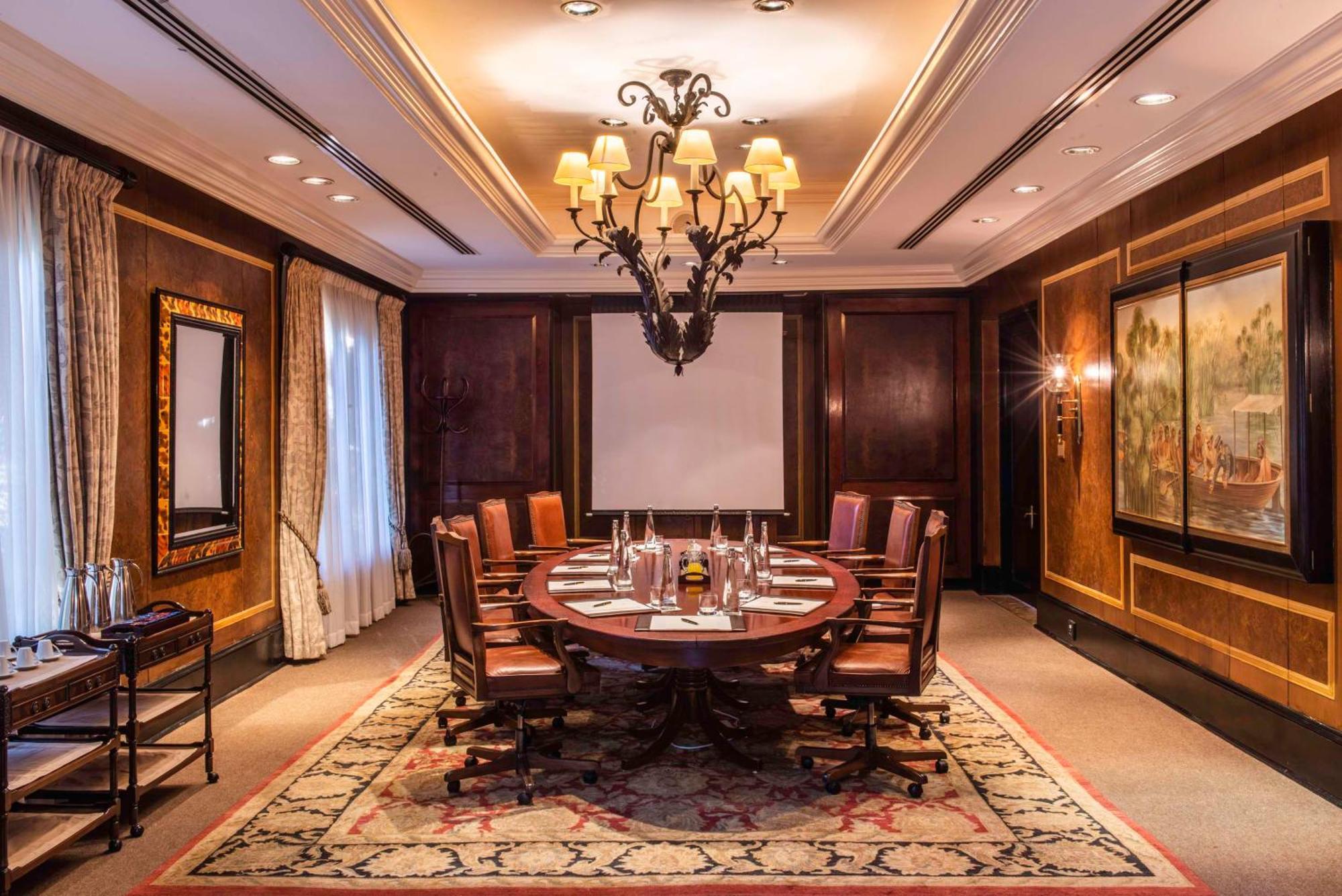 Royal Livingstone Hotel By Anantara Bagian luar foto