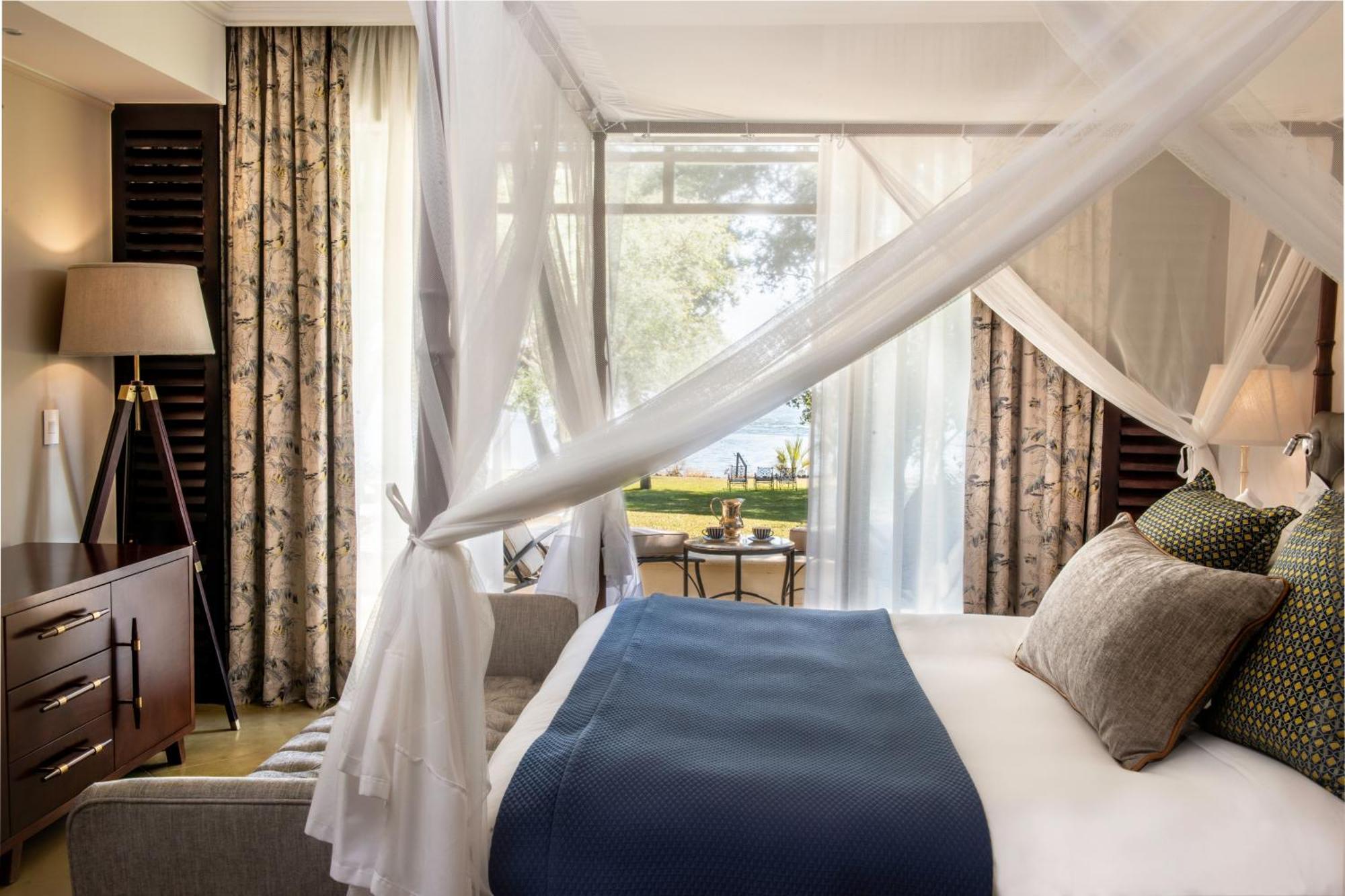 Royal Livingstone Hotel By Anantara Bagian luar foto